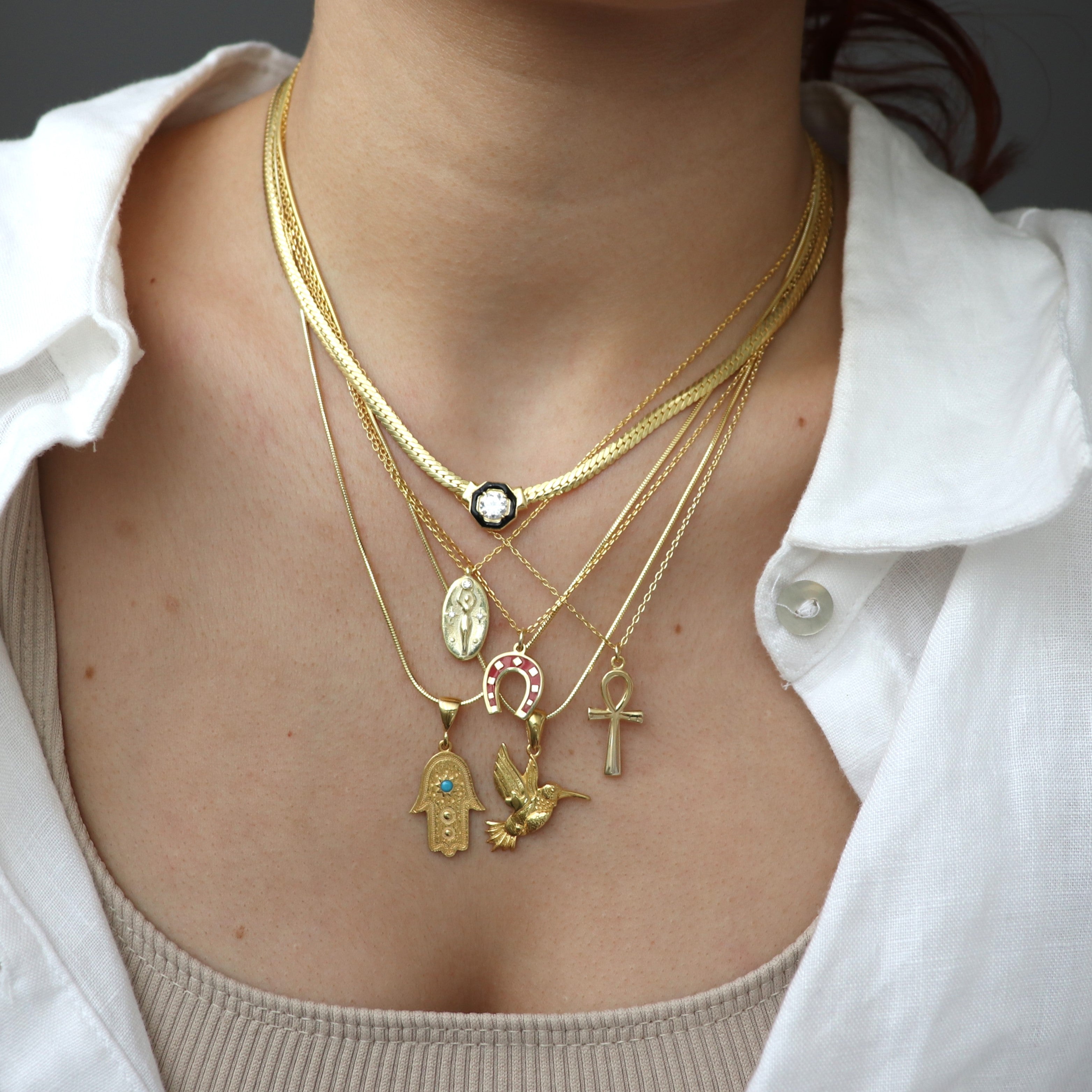 925 Ayar Gümüş | Mavi Taş Fatma Ana Eli Kolye