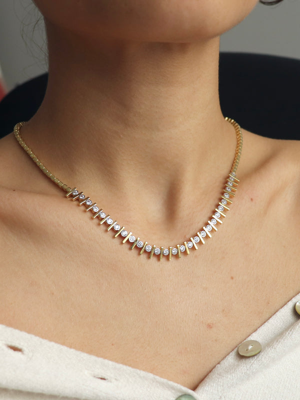 925 Gümüş Luxury | Dörtgen Çubuk Taşlı Detay Kolye