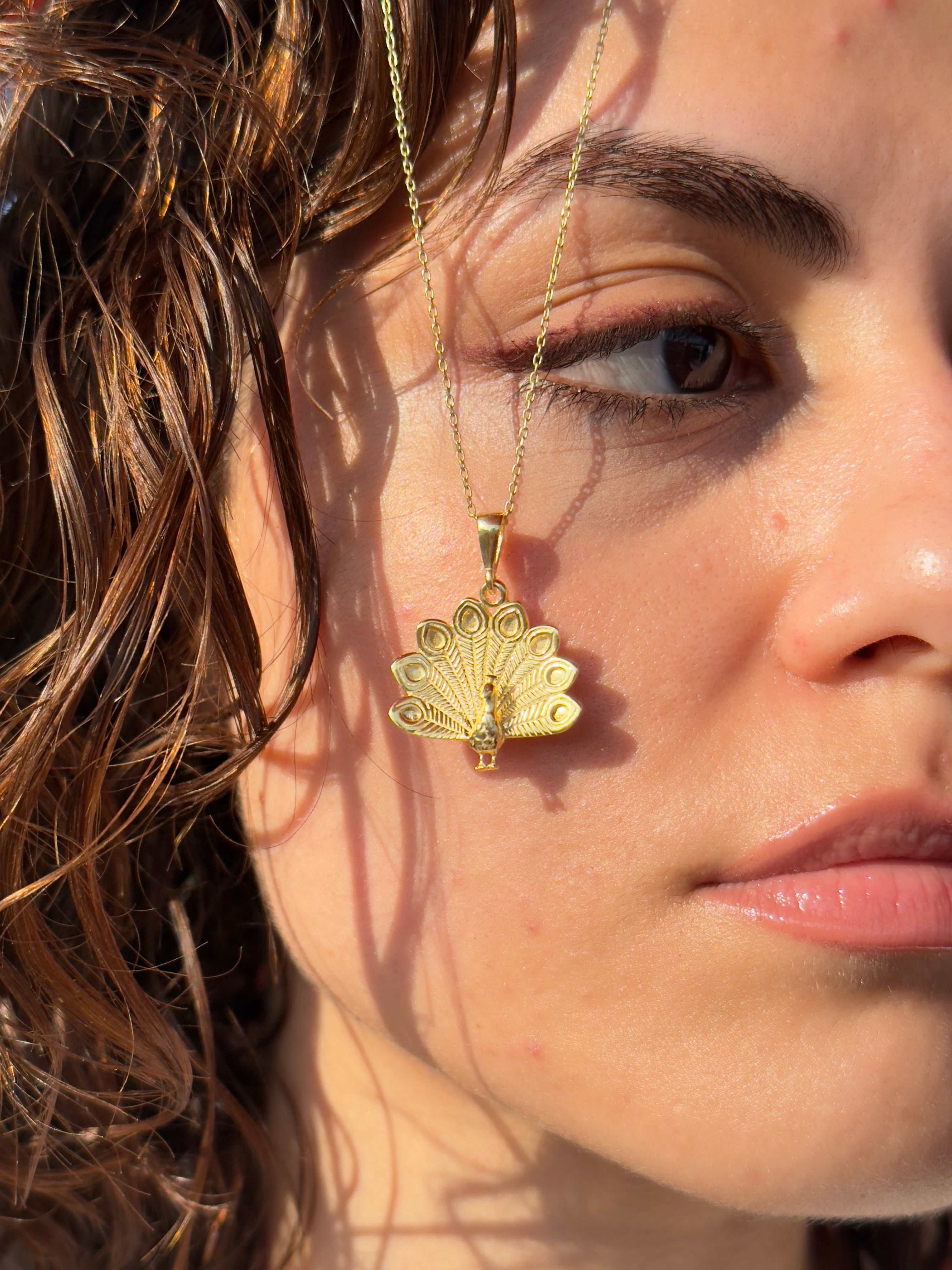 925 Gümüş Tavus Kolye