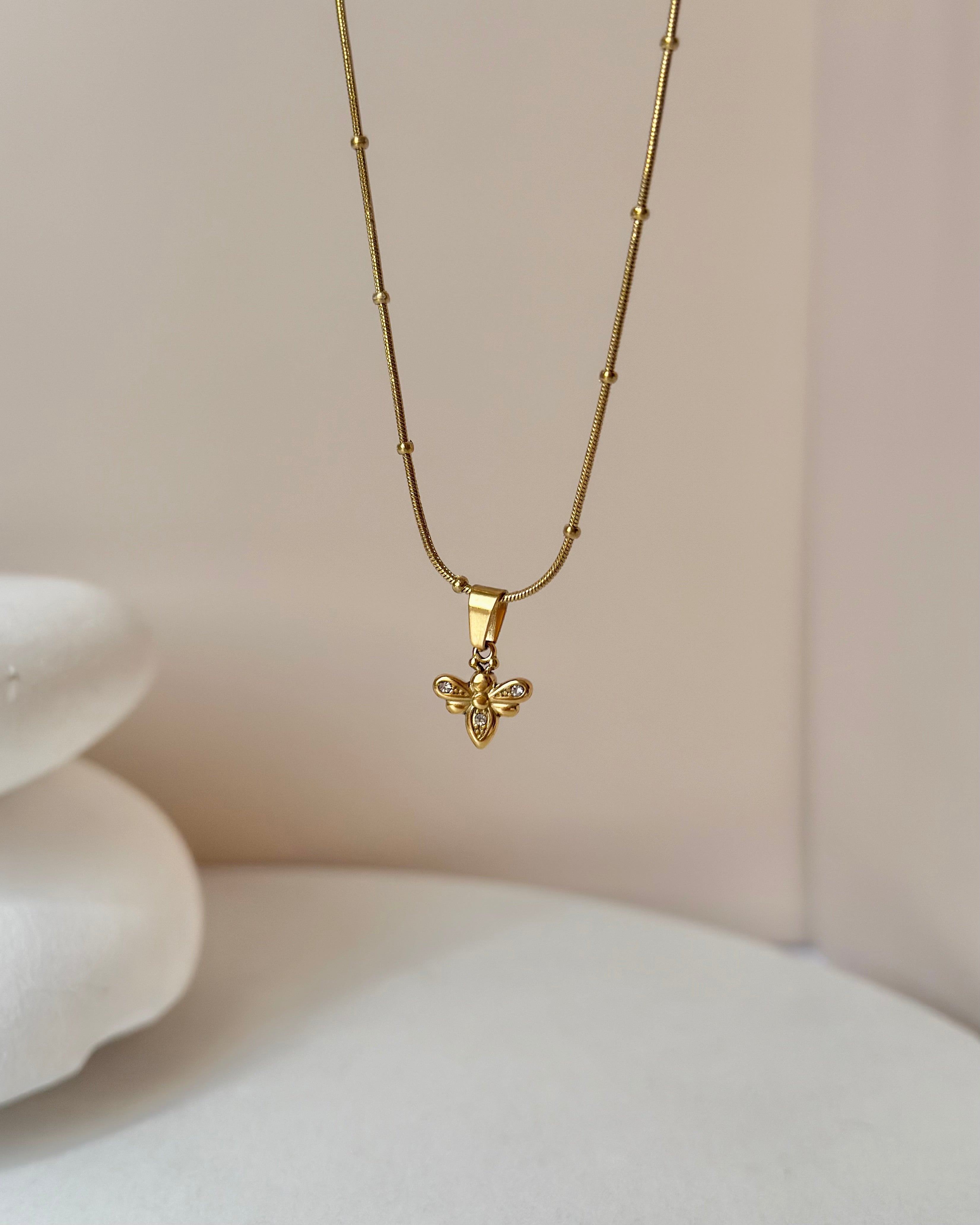 Çelik | Minimal Şans Arısı Kolye