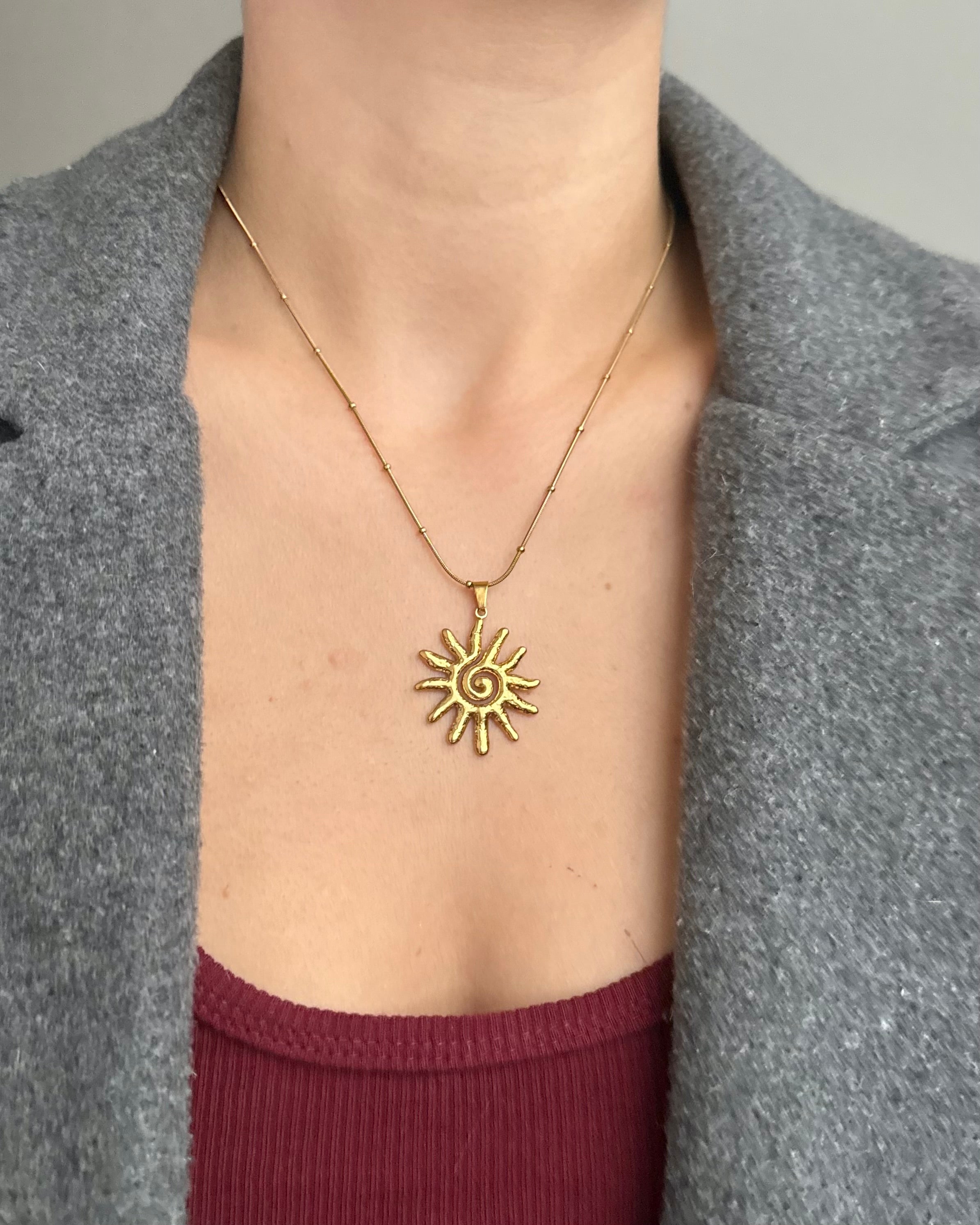 Çelik | Spiral Büyük Güneş Kolye