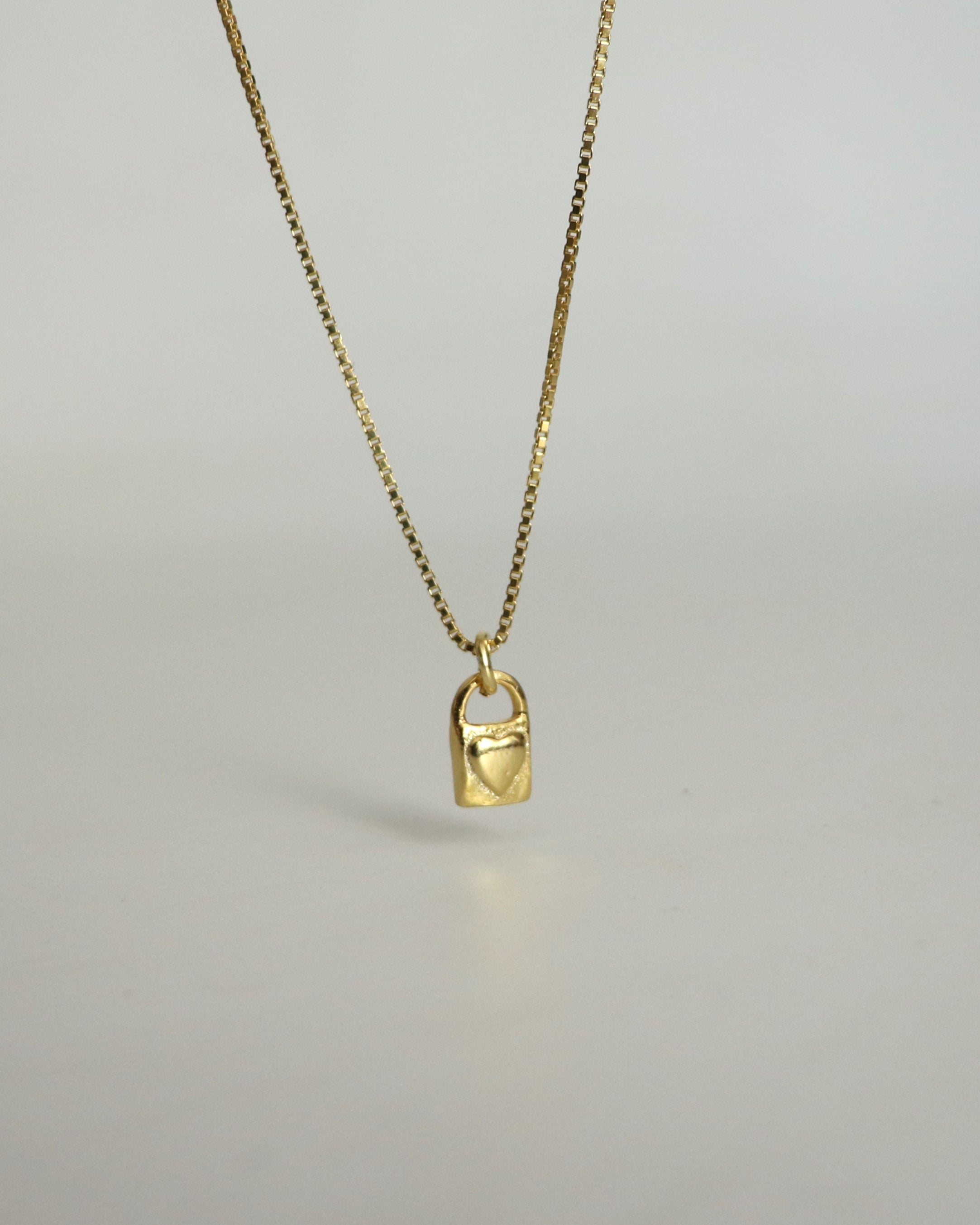 925 | Mini Kilit Charm Kolye