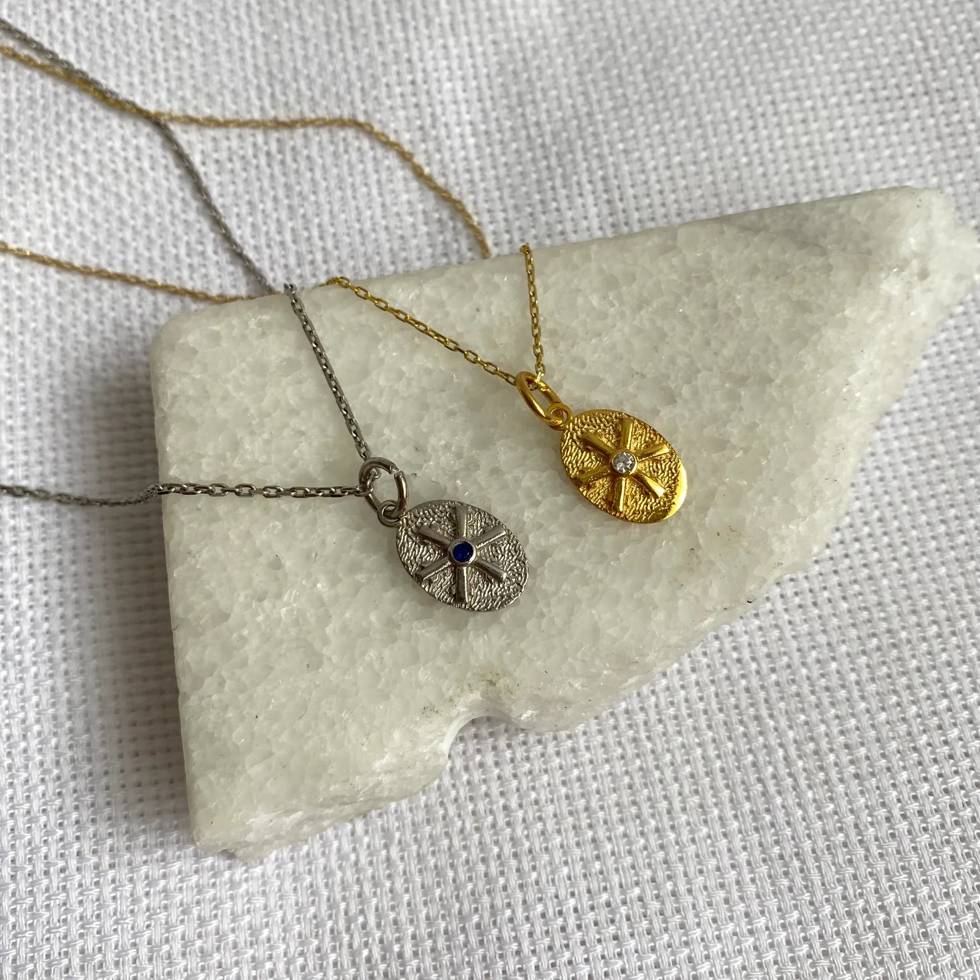 925 Ayar Gümüş | Kuzey Yıldız Etnik Plaka Kolye