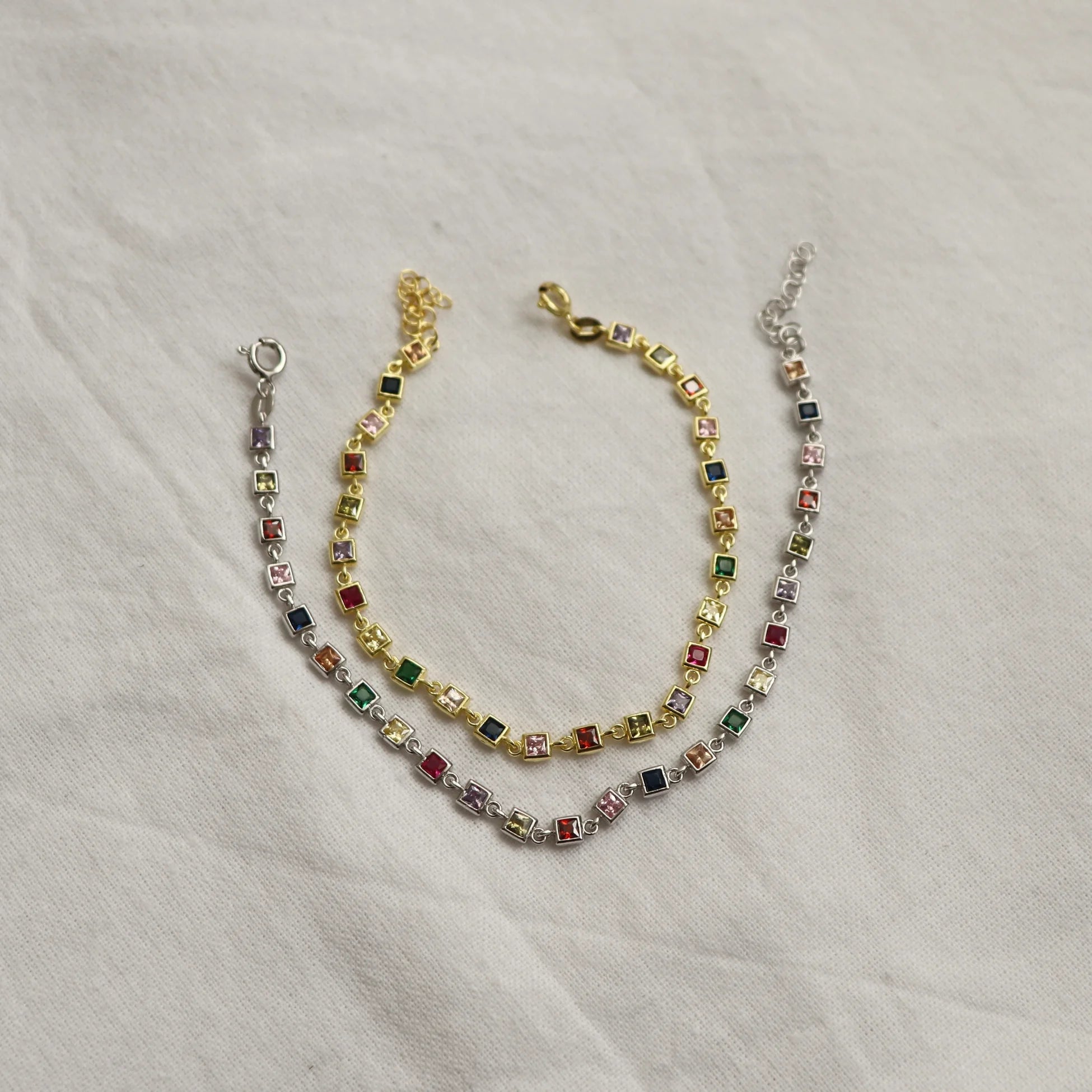 925 Ayar Gümüş Kare Renkli Taş Bileklik