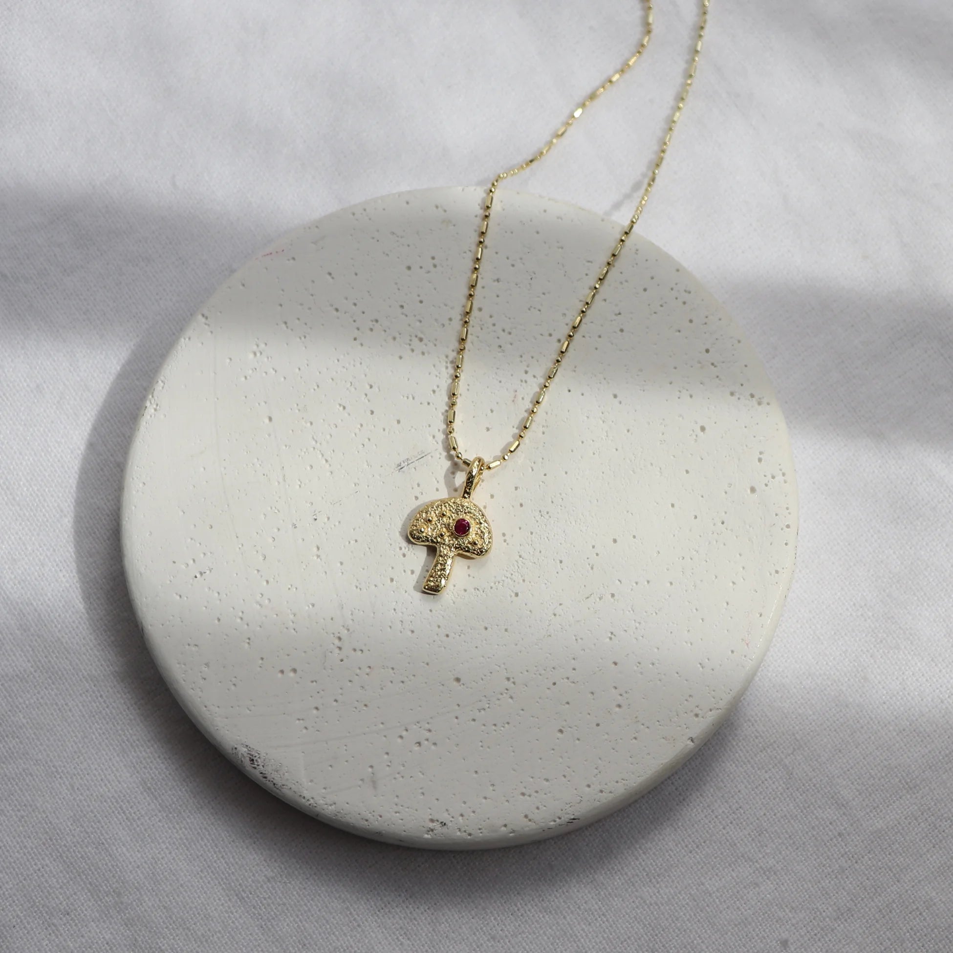 925 Ayar Gümüş Mini Taşlı Mantar Kolye